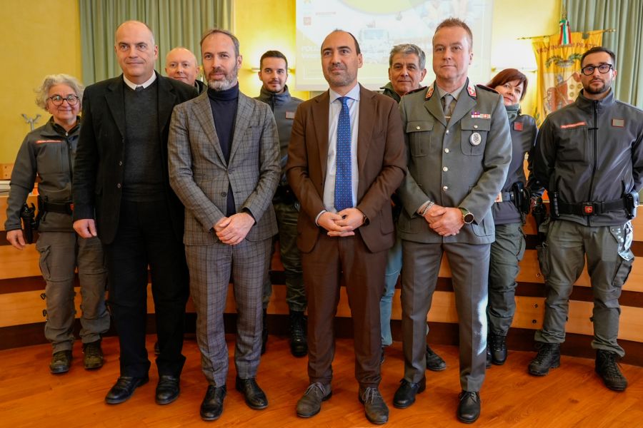 Alia e Provincia di Prato di nuovo insieme per la lotta all’abbandono scarti tessili
