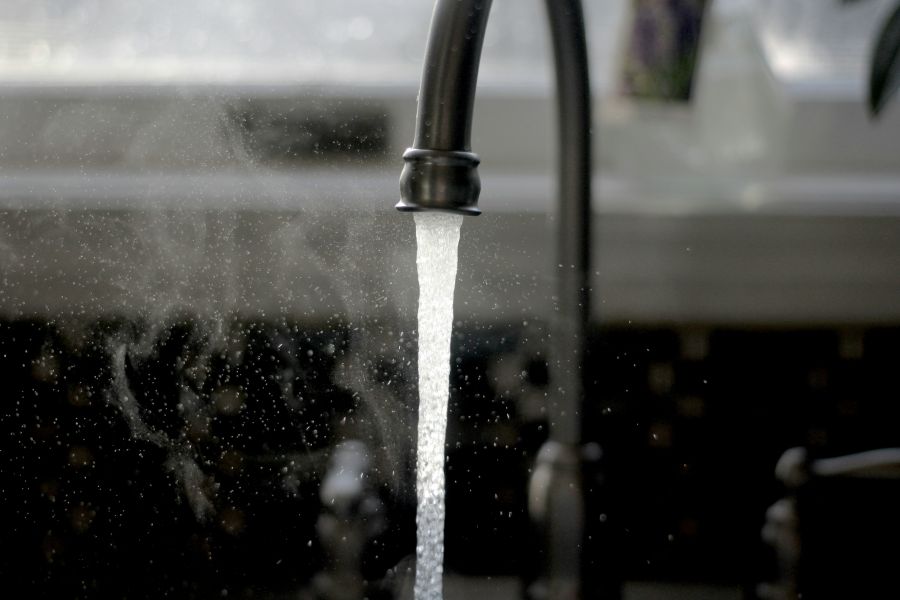 Pfas nelle acque potabili, i gestori toscani: «Valori largamente inferiori ai limiti previsti dal 2026»